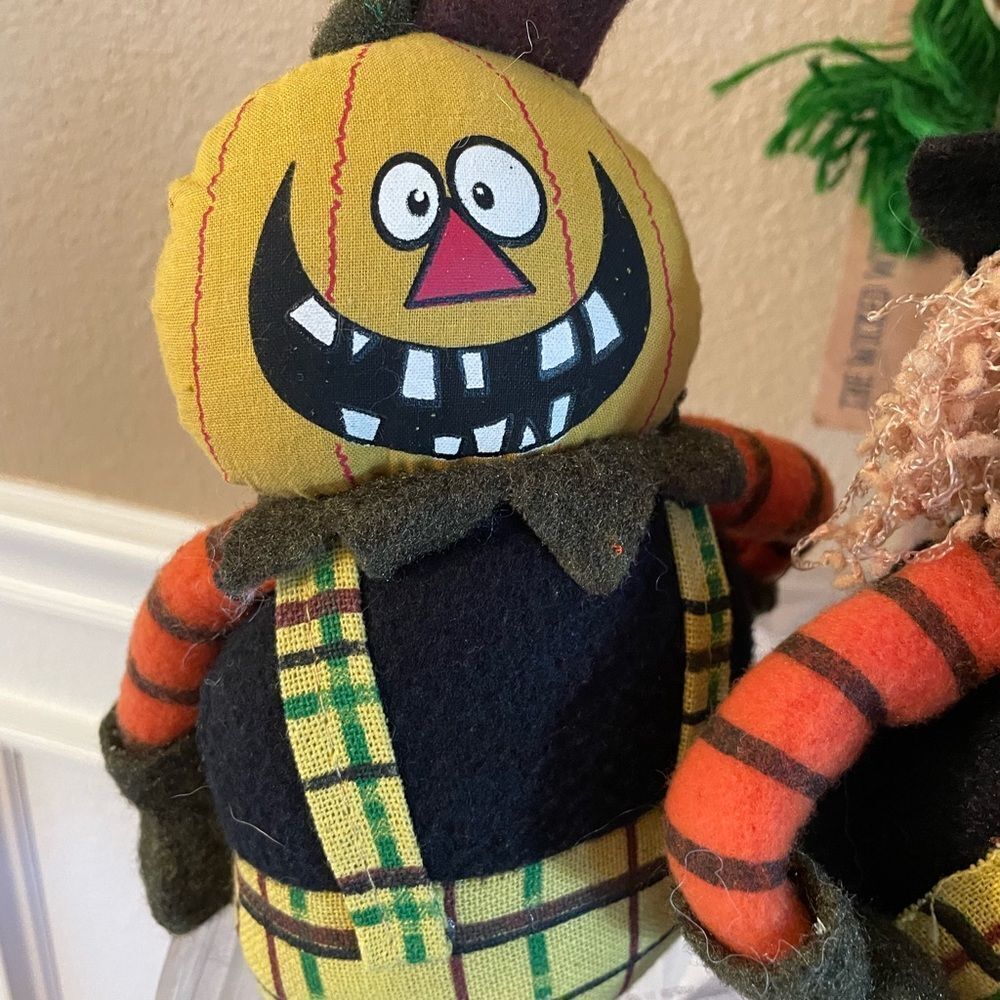 Halloween Bean Bag Characters Witch Cat plus Halloween Pencils Decorations - Picture 5 of 14